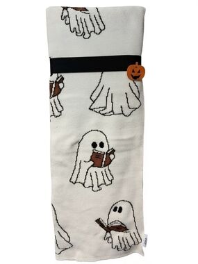 New Queenwest Ghost Reading Book 50x70 Throw Blanket Knit Halloween
